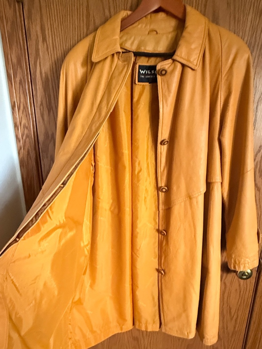 Vintage Wilson's Orange or Pumpkin Leather Coat Lining Nylon Women's Size Large - Picture 8 of 16
